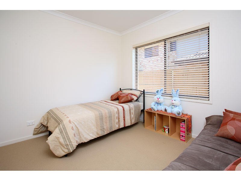 12 Springbrook Place, Moggill QLD 4070